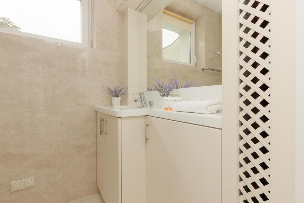 Warsaw City Center Zurawia By Noclegi Renters Bagian luar foto